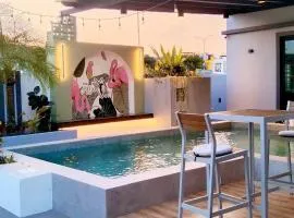 The Hiijo Haus Private Pool & Garden