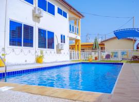 Pool House Retreat in Accra，位于阿克拉的度假短租房