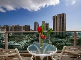 Ocean views Walk to beach Waikiki and mall 1223