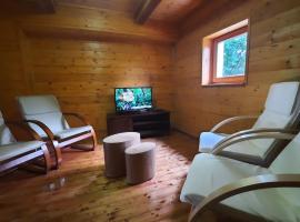 Vacation House Home, Plitvice Lakes National Park，位于普利特维采湖的乡村别墅