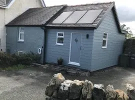 Traeth Arian Cottage