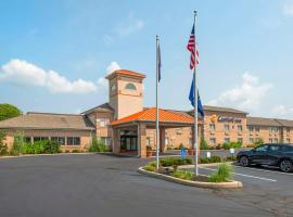 Comfort Inn Edinburgh - Columbus，位于爱丁堡的酒店