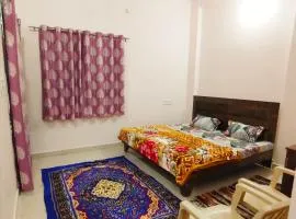 Deviksha Home Stay