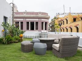 Luxury Home - Rooftop Garden - Heart of Old San Juan，位于圣胡安的乡村别墅