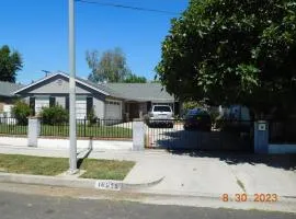 Nice Northridge 4-2-2 home near CSUN and Pierce College
