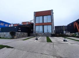 Casa Hotel Trocha Angosta，位于孔斯蒂图西翁的酒店