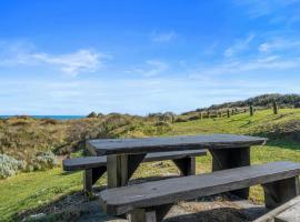 Beachfront Favourite - Foxton Beach Holiday Home，位于Foxton Beach的海滩酒店