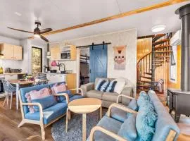 Delightful Container House with Views