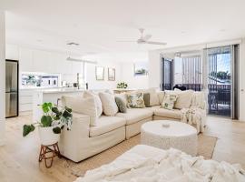 SILK - New Modern Condo 400m to the Beach，位于库鲁姆海滩的酒店