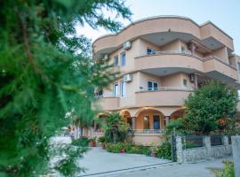 Apartments and bungalow Casa Palma