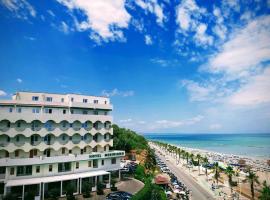 梅里迪亚诺酒店，位于泰尔莫利的酒店