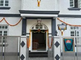 Hotel Laxminarayan Niwas