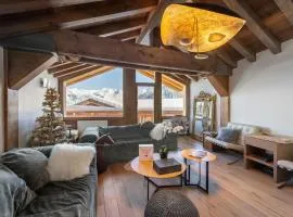 Chalet entièrement rénové au centre de Courchevel Village, idéal pour 10 adultes et 4 enfants - FR-1-562-50