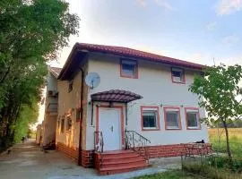 Magic Garden - Pool, Events, Free Parking