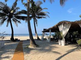 Mamagoa Beach Resort