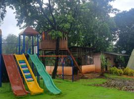 Nature Nest Farmhouse and Resort，位于Pali的酒店