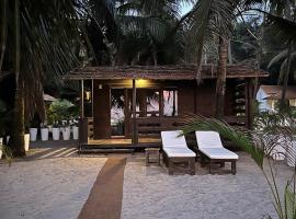 Mamagoa Beach Resort，位于曼德姆的度假村