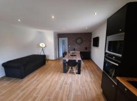 Appartement à la campagne，位于Saint-Vaast-dʼÉquiqueville的酒店