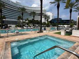 Fontainebleau Miami Beach,Tresor，位于迈阿密海滩中滩的酒店