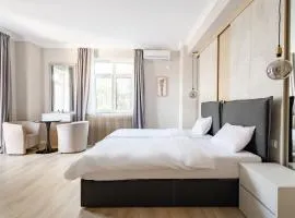 Piccolo Mondo by CityBookings