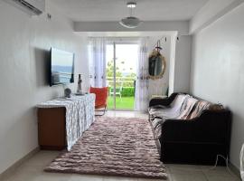 Bel appartement sur l'île de Margarita, avec vue sur la mer，位于Pampatar的海滩短租房