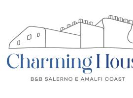 B&B Charming House，位于萨莱诺萨勒诺港附近的酒店