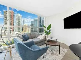 2BR Condo with breathtaking view in Downtown! Free parking - 6 sleep
