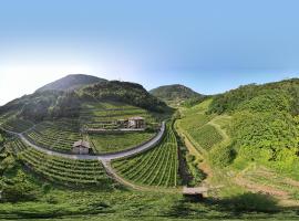 Agritur Maso Val Fraja，位于琴布拉的带停车场的酒店