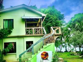 Coral View Hostel，位于玉米岛的海滩短租房