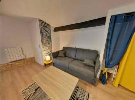 Appartement cosy et moderne Rodilhan，位于Rodilhan的公寓