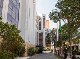 Crowne Plaza Asunción, an IHG Hotel，位于亚松森的酒店