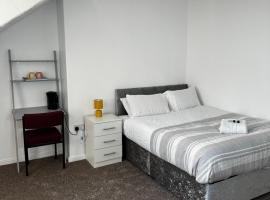 Le Crescent Lodge, Room Stay , Middlesbrough City，位于米德尔斯伯勒的酒店