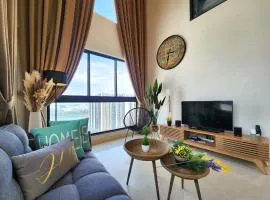 Loft Suite Seaview near JB CIQ 8pax