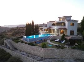 Matteo Villa Limassol Cyprus，位于利马索尔的乡村别墅