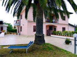 B&B Villa Pegaso，位于冯塔尼比安奇的酒店