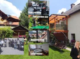 Steinadler apartman Dog-friendly, quiet, garden house with private parking and beautiful views - Kertes apartman egy szoba áráért，位于穆劳的滑雪度假村