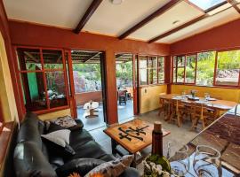Casa Austro Alemana，位于奥克萨潘帕的酒店