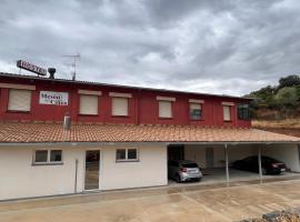 Hostal mesón del cinca，位于El Grado的酒店