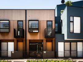 Urban Rest Port Adelaide Apartments，位于Port Adelaide的酒店