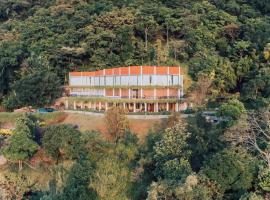 Arangala Forest Lodge，位于Naula的酒店