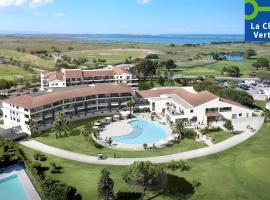 Résidence Pierre & Vacances Premium Horizon Golf，位于圣西普里安的公寓式酒店