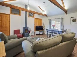 Host & Stay - Carr Edge