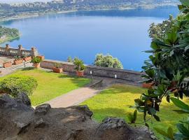 Villa Castel Gandolfo - Panorama Romantico，位于冈多菲堡的酒店