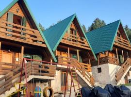 Paradise Zabljak，位于扎布利亚克的酒店