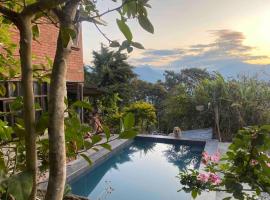 Café Tinto Cabaña Rústica，位于科罗伊科的酒店