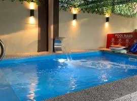 Impiana Pool House Seri Manjung