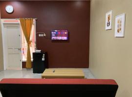 Simple Home near Baturraden，位于Rempawah的酒店