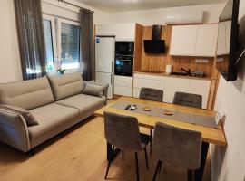 SzeCu Apartmanház，位于保克什的酒店