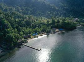 Ricky's Beach House，位于Pasarsungai-nyala的酒店