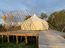 La Colmena Glamping，位于El Rosario的酒店